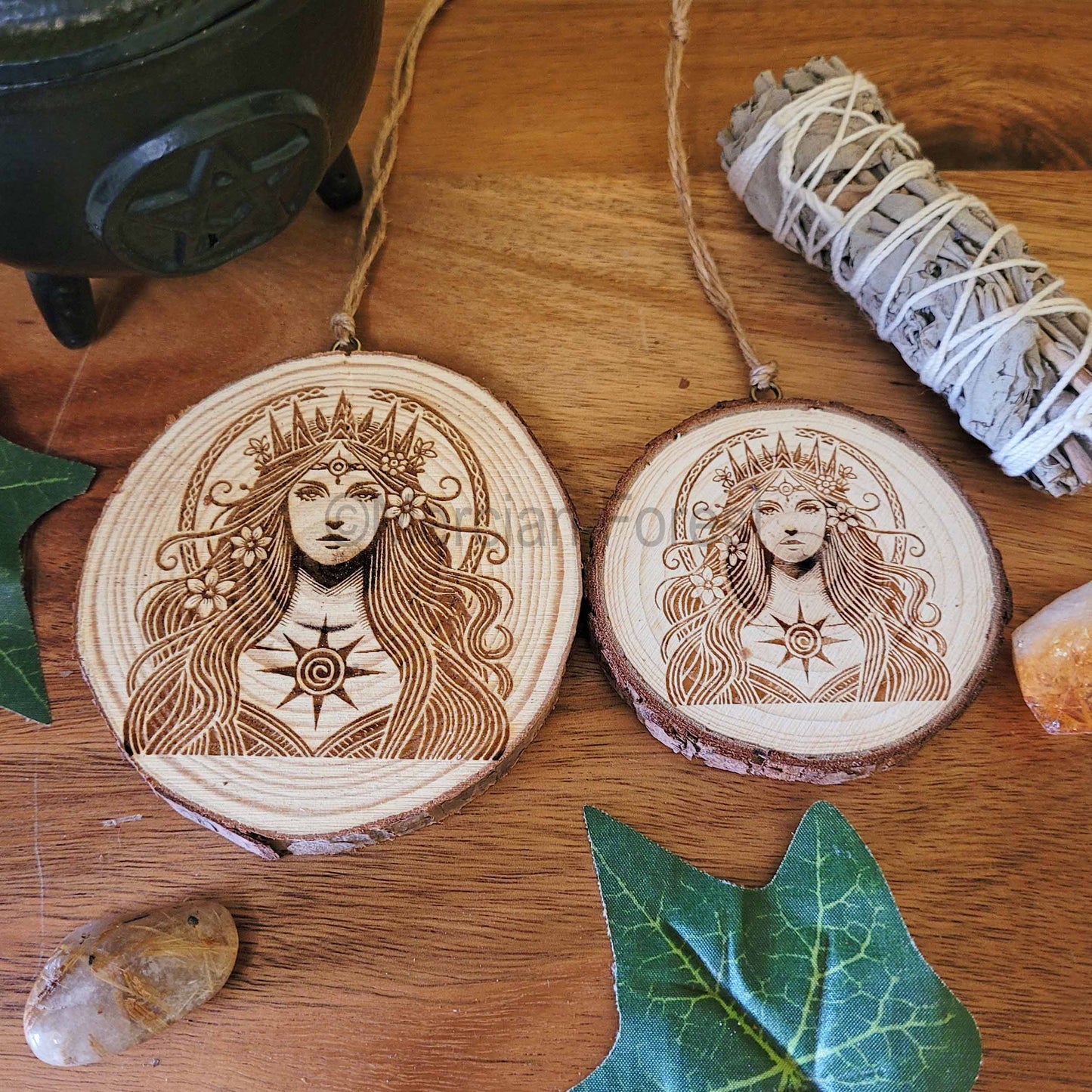 Aine Altar Hanging, Aine Altar Decoration