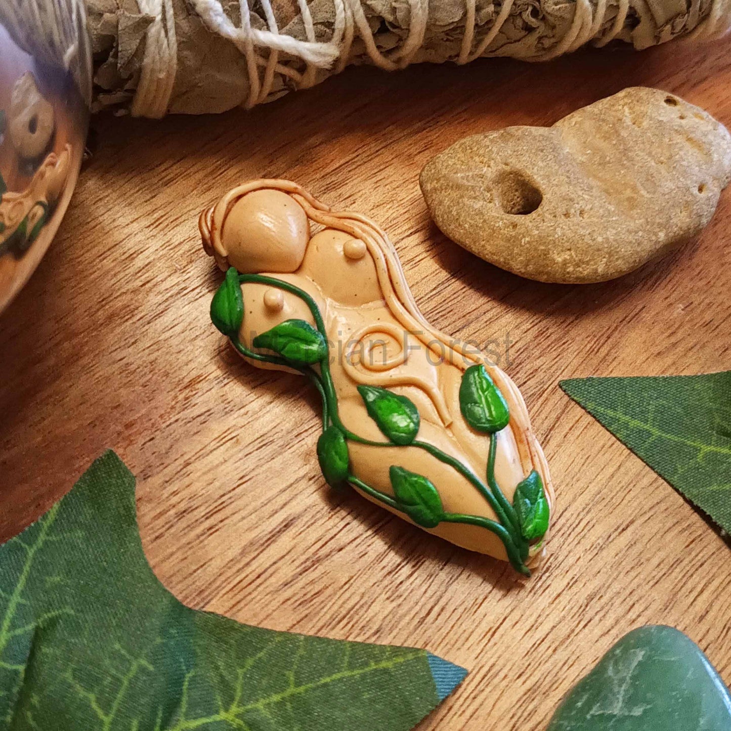Gaia Goddess, Altar Goddess Decoration
