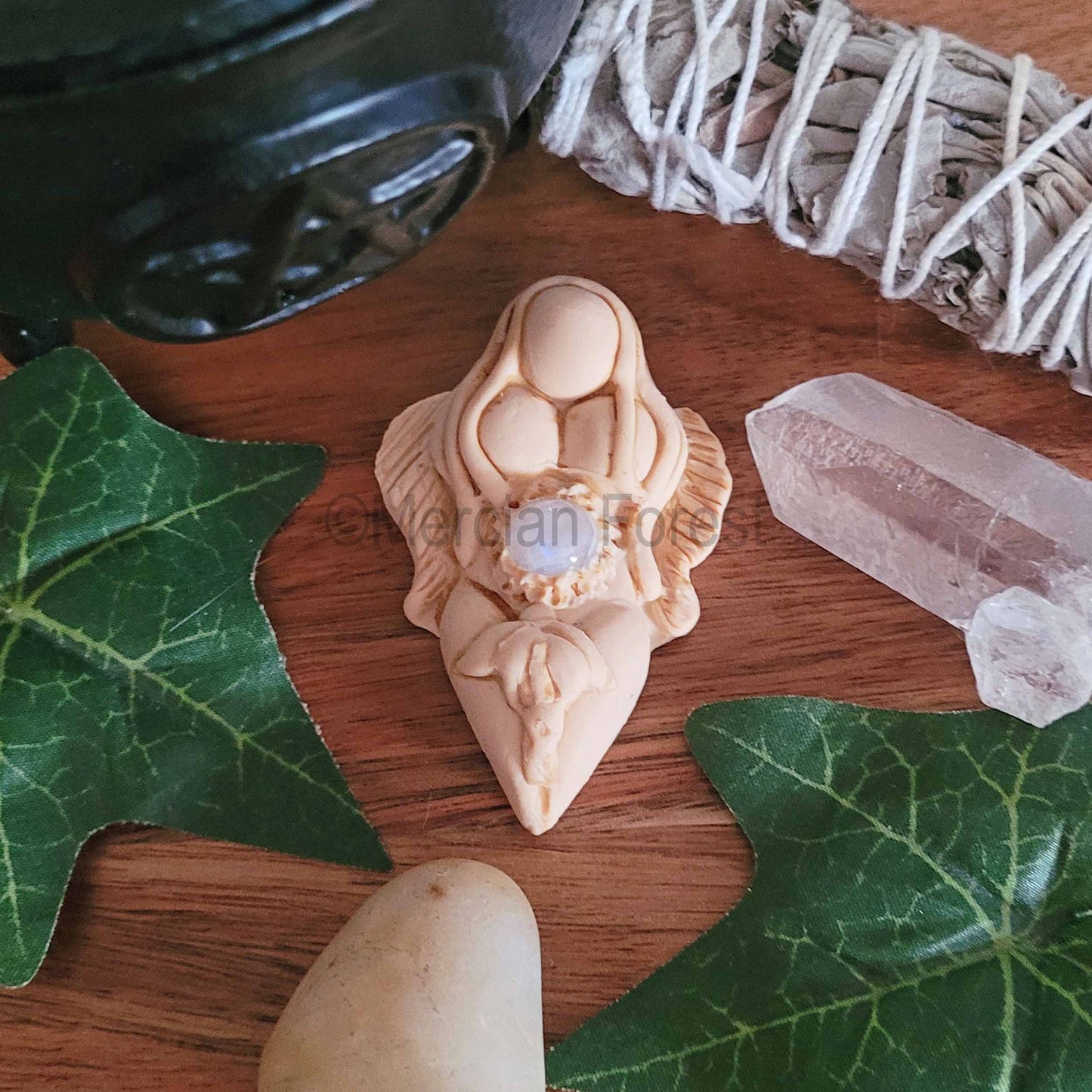 Iris Goddess, Altar Goddess Decoration