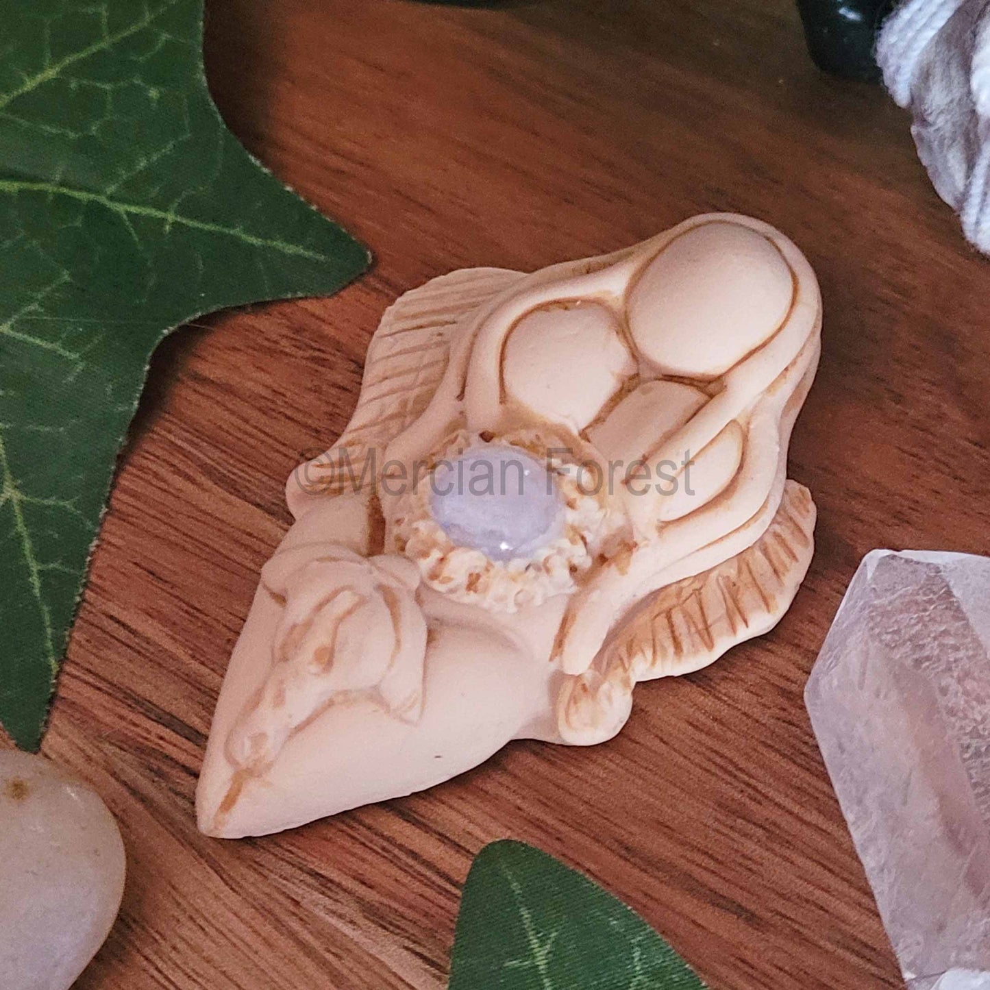 Iris Goddess, Altar Goddess Decoration