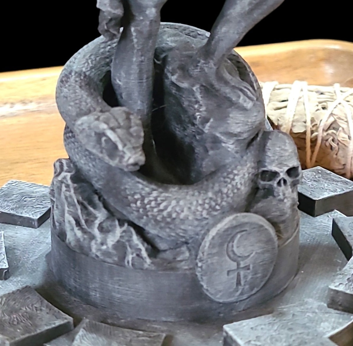 Lilith Statue Figurine in Stone Effect