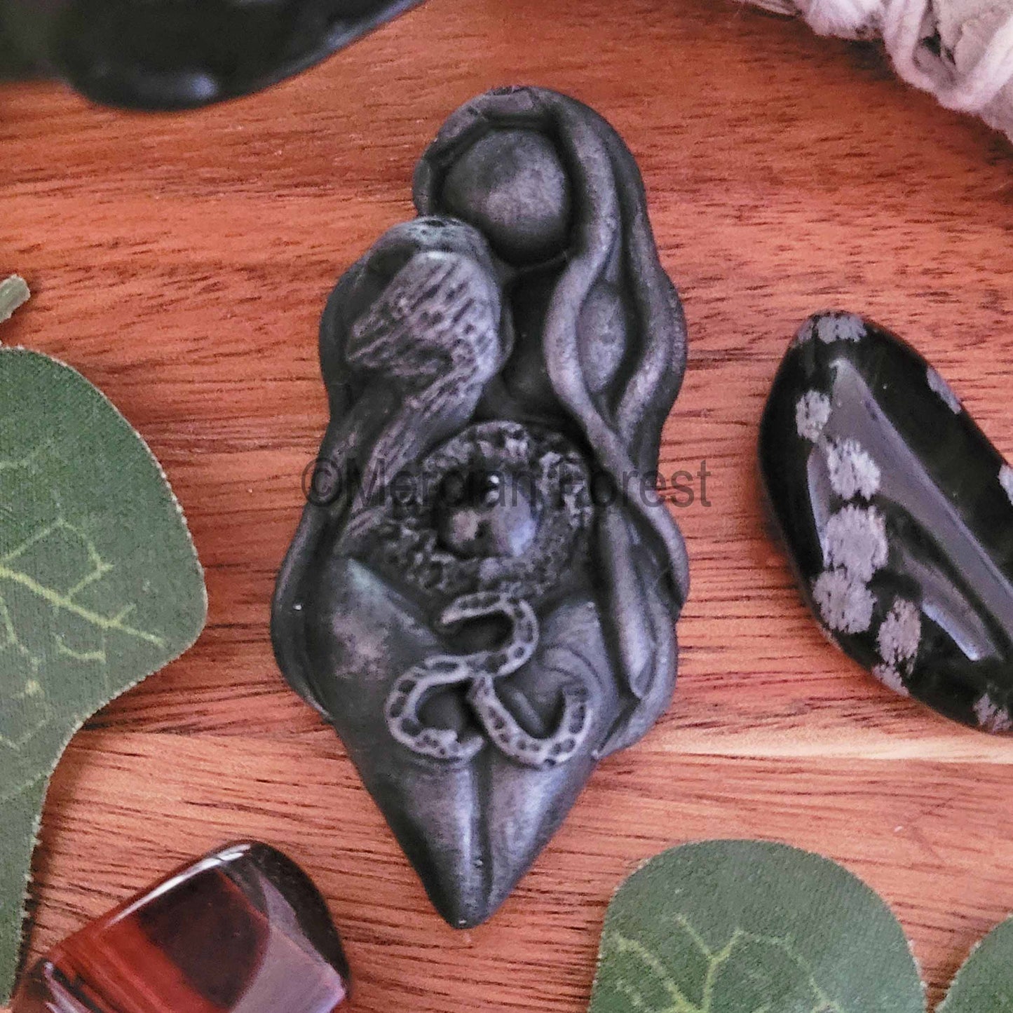 Morrigan Goddess, Altar Goddess Decoration