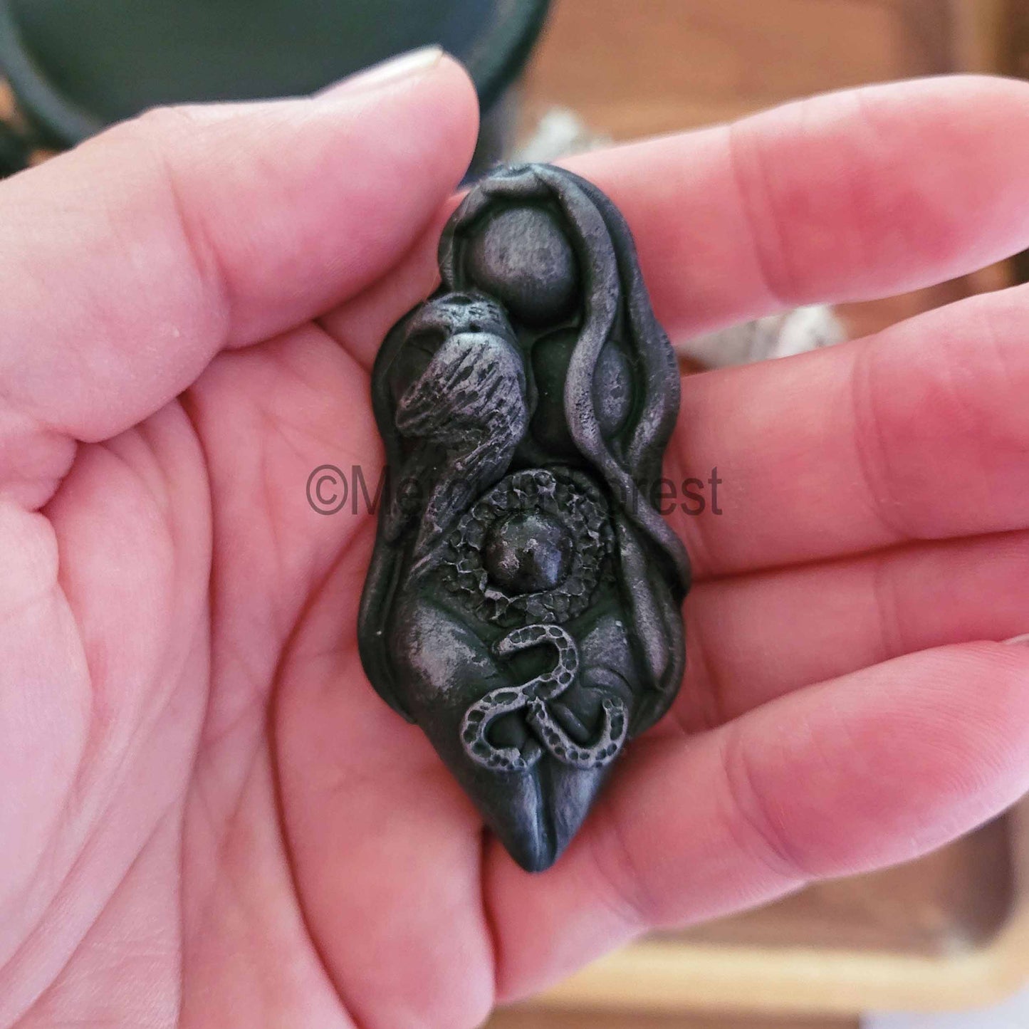 Morrigan Goddess, Altar Goddess Decoration