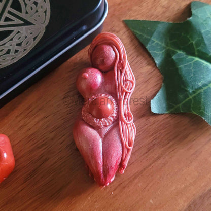 Pentacle engraved tin with Tranquillity Goddess