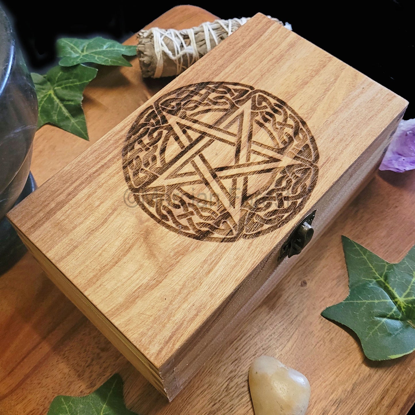 Pentacle Box 18 x 10 x 6.5 cm