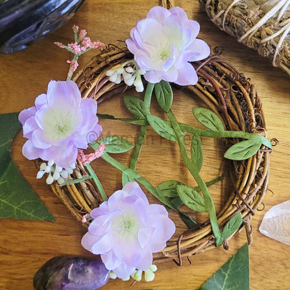 Lilac Floral Pentacle Wreath Small