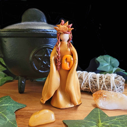 Sol Altar Goddess, Mini Statue or Figurine