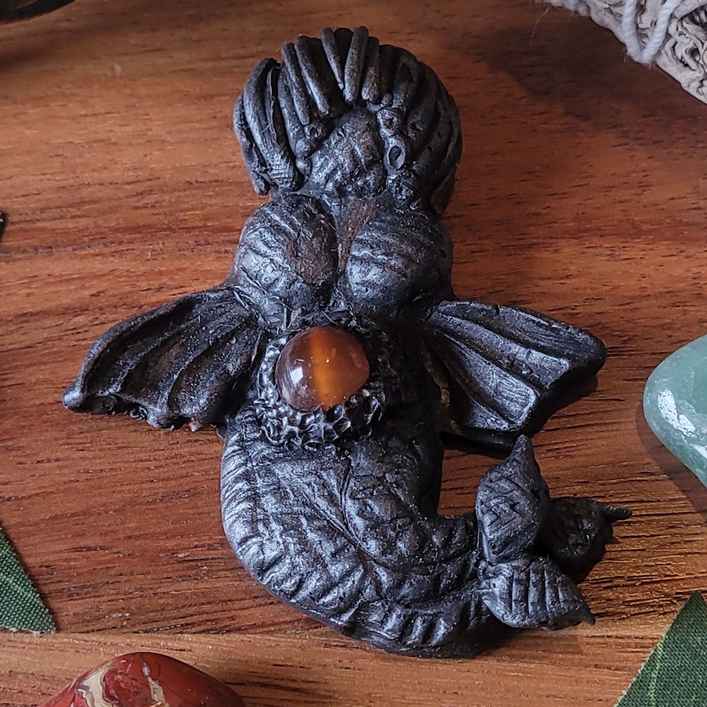 Tiamat Goddess, Dragon Mother, Dragonic Altar - Black