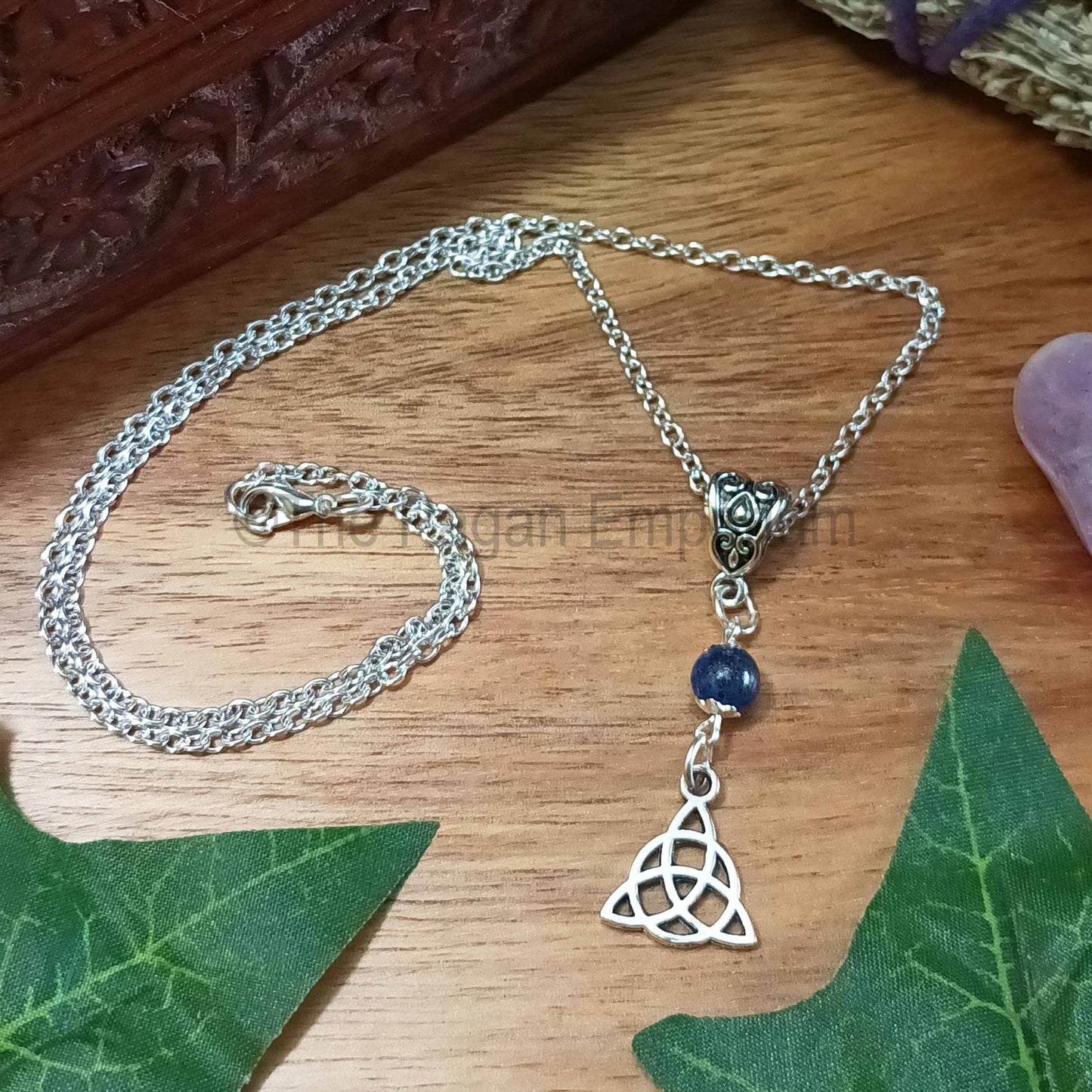 Triquetra Pendant Necklace