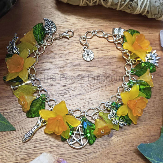 Wiccan Witch Charm Bracelet with Daffodils